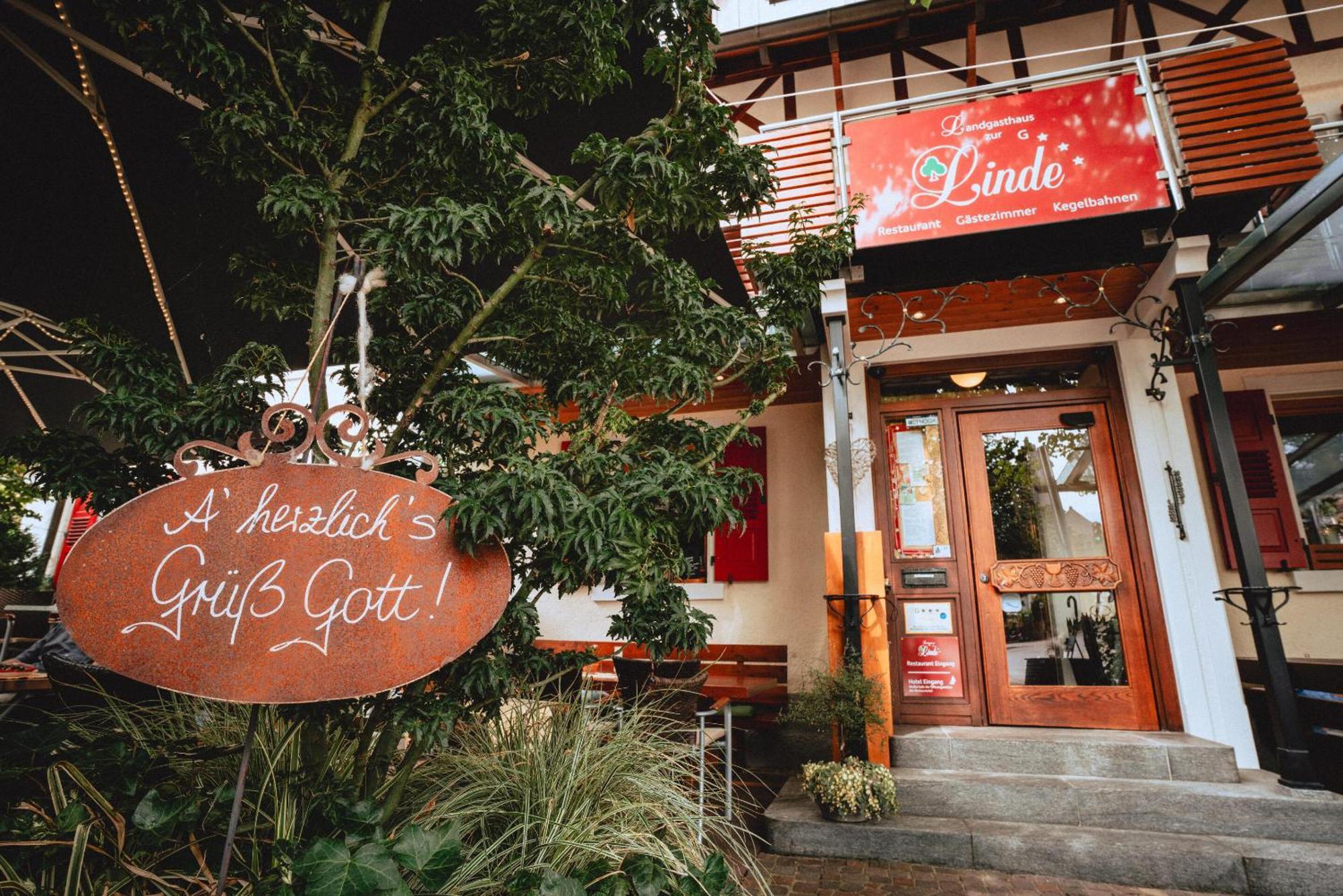 Landgasthaus Zur Linde, Neusatz บึล ภายนอก รูปภาพ